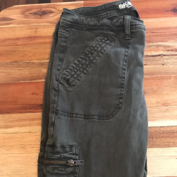 Mossimo Mid-rise Jeggings - Picture 5 of 5